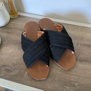 Madewell Black Suede Criss Cross Skylar Sandal